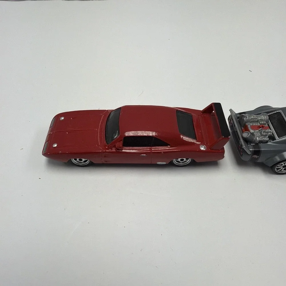 Fast & Furious‎ Ice Charger And 69 Dodge Charger Daytona Ff005 And Ff010